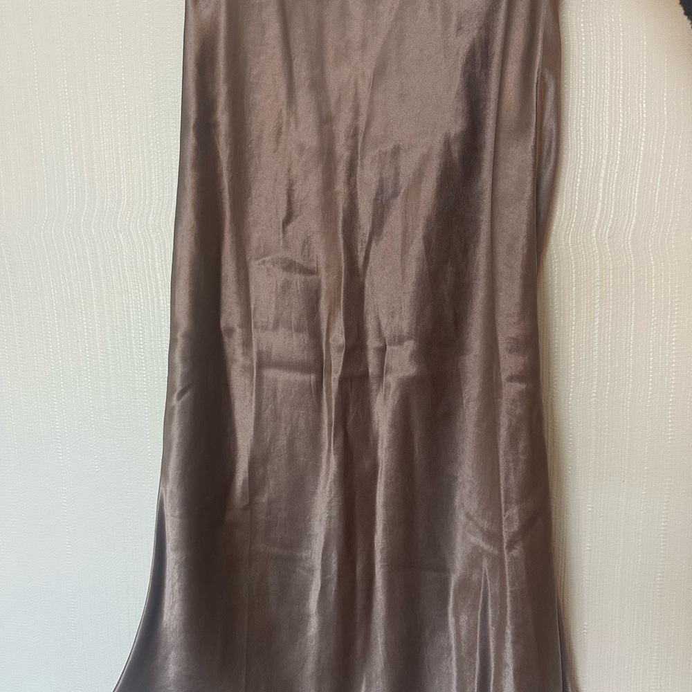 Babaton Metallic Midi Skirt - Gold - Picture 5 of 5